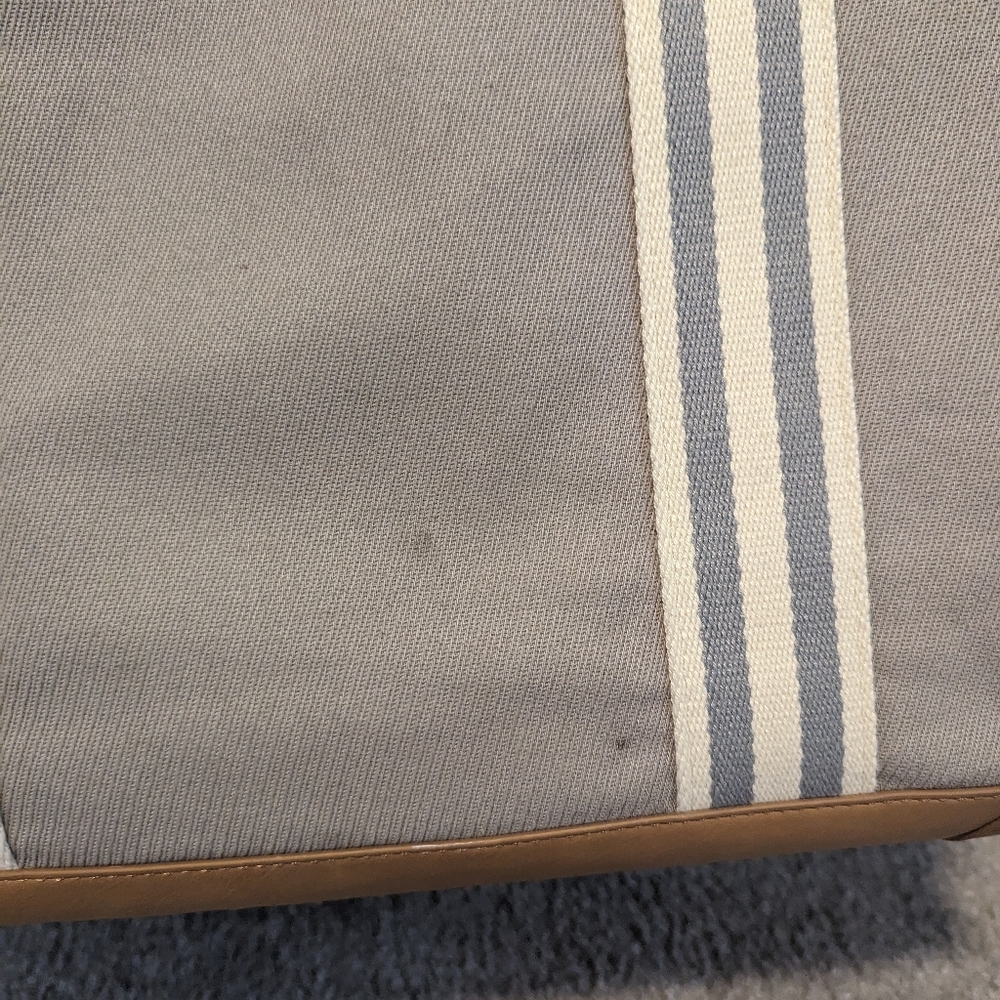 Pottery Barn kids- Classic- Diaper Bag- Grey - Picture 4 of 7